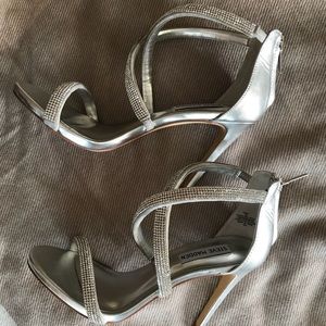 Steve Madden silver heels